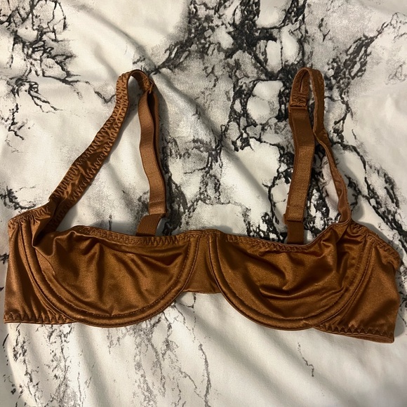 SKIMS Other - Skims Satin Bra